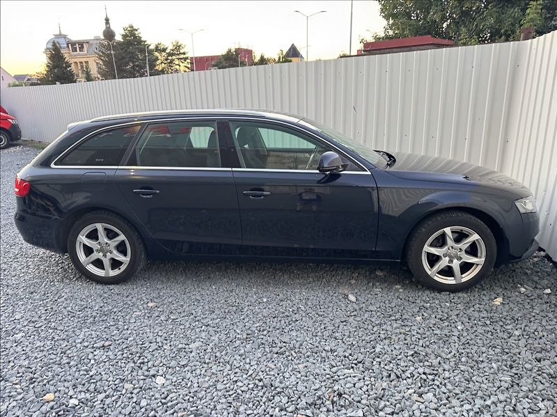 Audi A4 1,8 TFSi tažné 1.maj původ ČR - fotka 14 z 50