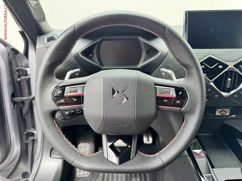 DS Automobiles DS3 (2022) 1.2 PT, AT, LED, navi - fotka 13 z 17