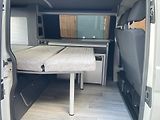 Volkswagen T6 (2017) 2.0TDi 4MOTION  California  - náhled 11