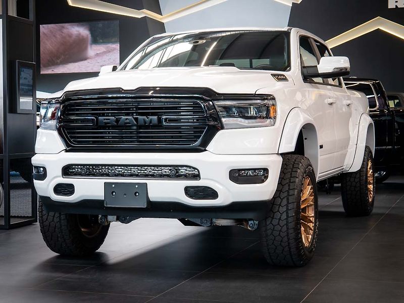 Dodge RAM (2024) 5.7 eTorque Sport Lift Edition - fotka 1 z 35