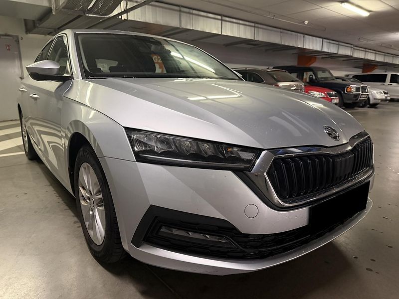 Škoda Octavia (2023) 2.0TDi DSG Liftback - fotka 6 z 12