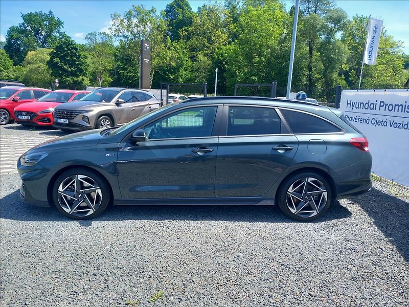 Hyundai i30 1,5 T-GDI MH MT N-LINE - fotka 4 z 24