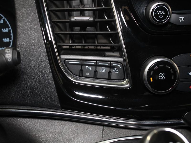 Ford Tourneo Custom 2,0 EB 95kW MT L1 Titan.8-míst - fotka 14 z 21