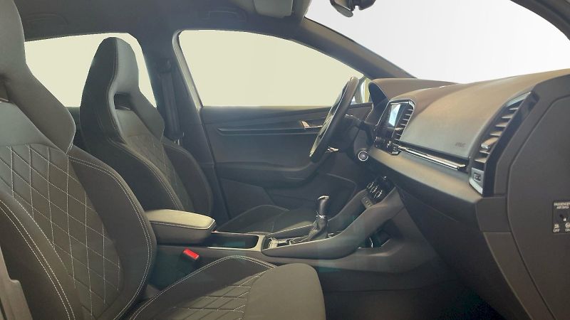 Škoda Karoq (2022) Sportline 1.5 TSI 110kW - fotka 14 z 33