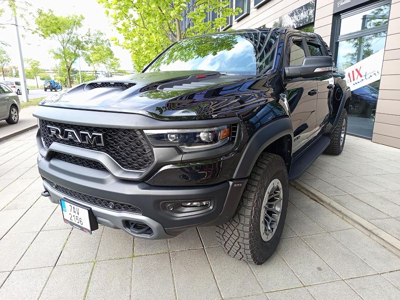 Dodge RAM (2021) TRX 6.2l Supercharged 702 HP - fotka 8 z 32