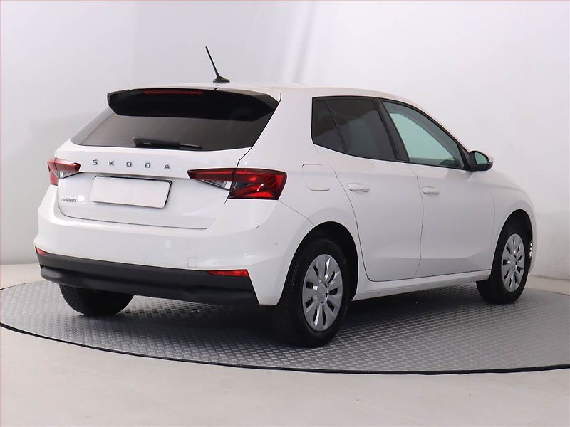Škoda Fabia (2022) 1.0 TSI, Tempomat - fotka 5 z 19