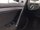 Volkswagen Golf (2014) Comfortline 1.2 TSI - náhled 23