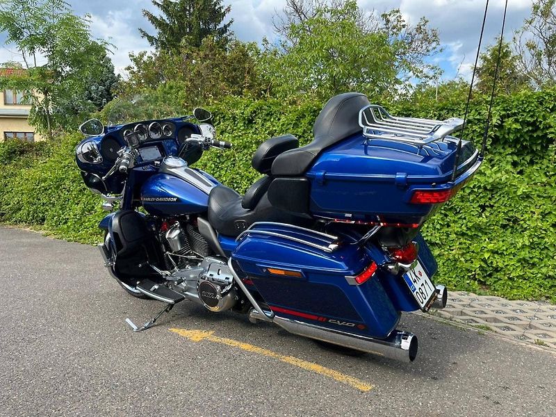 Harley-Davidson FLHTKSE ULTRA LIMITED CVO (2019) - fotka 5 z 17