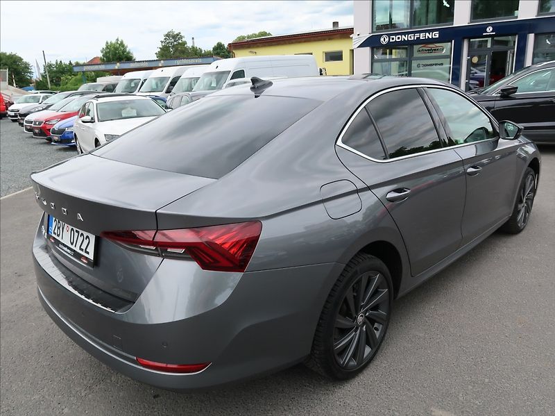 Škoda Octavia 2,0 TDi,Style,1majČR,serv.kn. - fotka 3 z 29