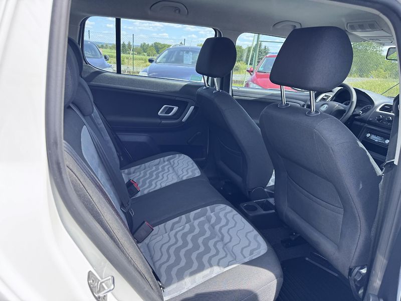 Škoda Fabia II 1.2 12V,73 tis km,1.Majitel - fotka 15 z 30