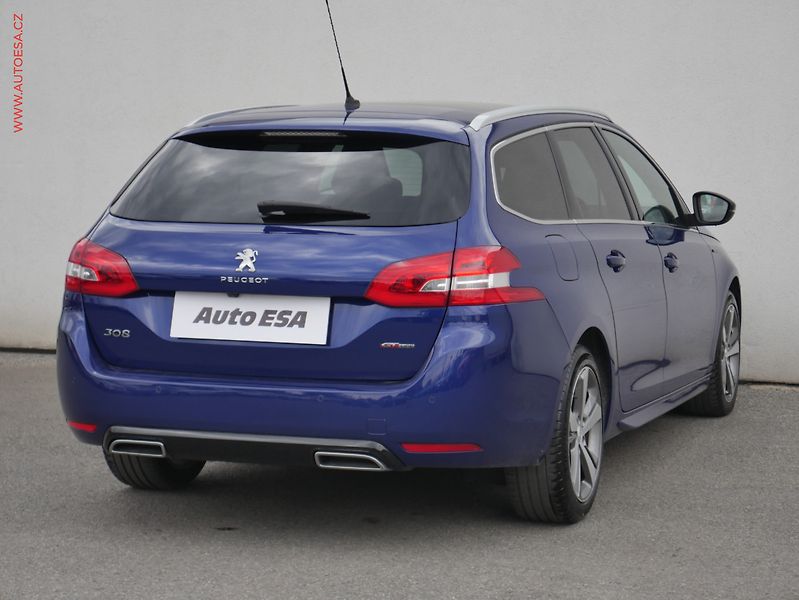 Peugeot 308 (2018) 1.2PT, GT Line, AT, LED - fotka 4 z 20