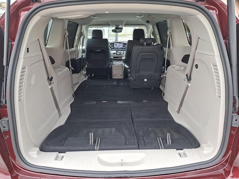 Chrysler Pacifica (2021) 3,6L adapt,anroid, REZERVACE - fotka 20 z 50