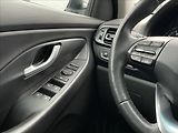 Hyundai i30 1,5 T-GDI AT7 Combi Smart PDC - náhled 13