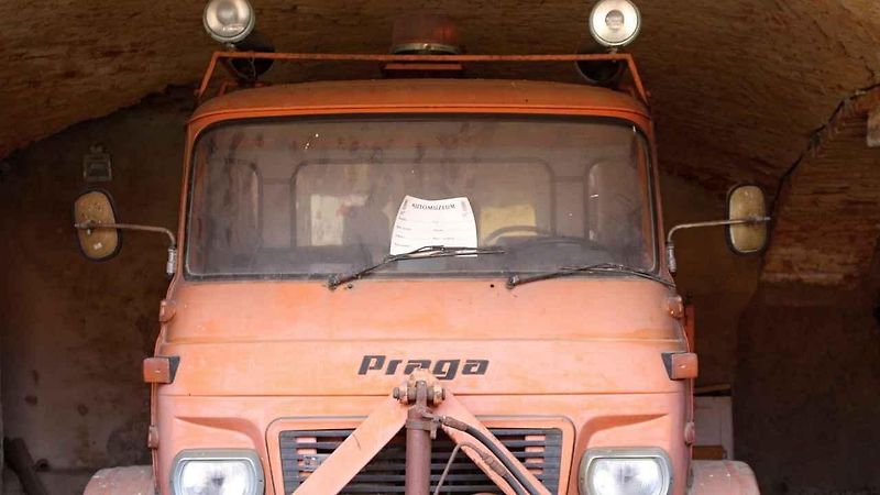 Její automobily si kupovaly i ty nejvýznamnější osobnosti. Tuto Pragu Golden například vlastnil prezident Beneš