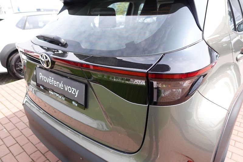 Toyota Yaris Cross 1.5TNGA 125 - 1 CVT Comfort Te - fotka 30 z 31