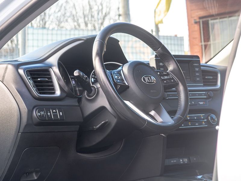 Kia Ceed (2019) ČR 1.6D 85KW - fotka 10 z 47