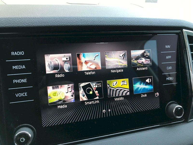 Škoda Karoq (2022) STYLE TDI 2.0/85KW 6MP - fotka 23 z 27