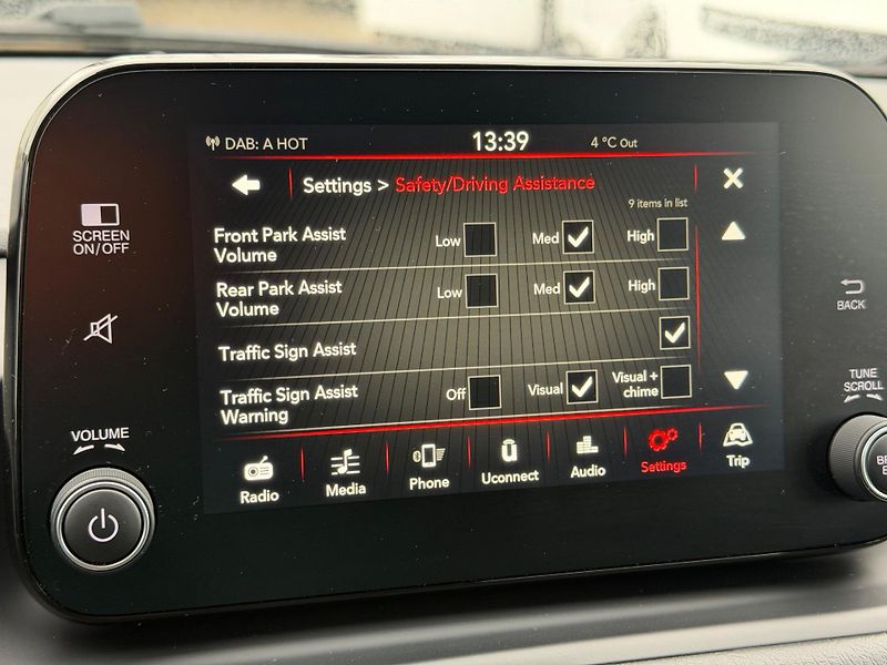 Fiat Tipo 1.6 MultiJet 130 k - fotka 13 z 27