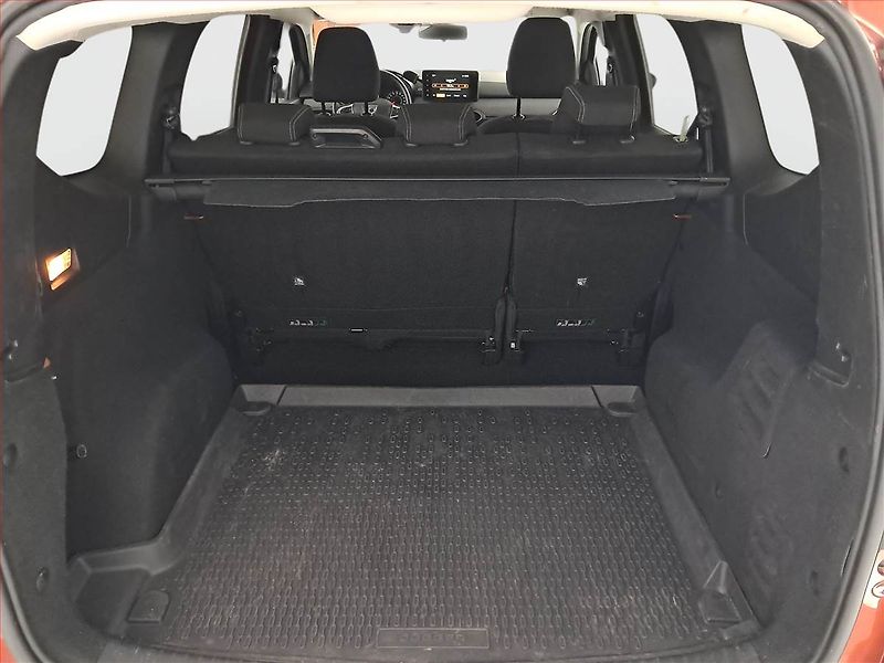 Dacia Jogger (2022) Extreme 1.0 TCe, ČR,1.maj - fotka 14 z 19