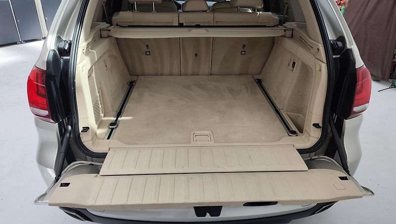 BMW X5 (2014) - fotka 21 z 63
