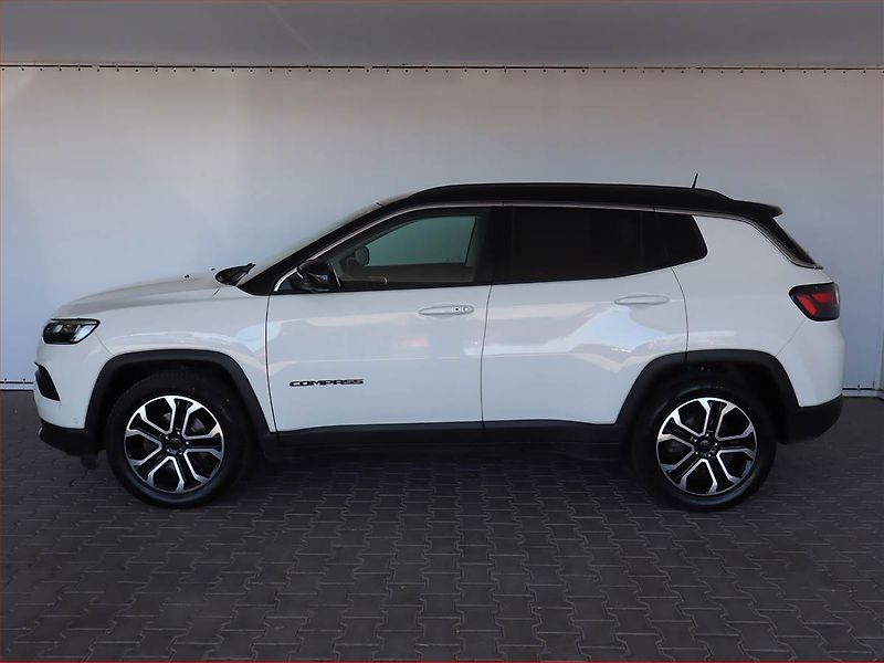 Jeep Compass (2022) 1.6 MultiJet - fotka 3 z 26