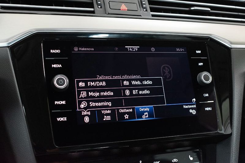 Volkswagen Passat 1.5 TSI ELEGANCE*DSG*DPH*ČR 1M - fotka 26 z 39