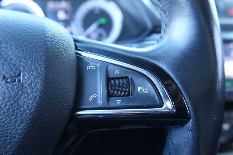 Škoda Superb (2016) Laurin&Klement 2.0 TSI - fotka 18 z 30