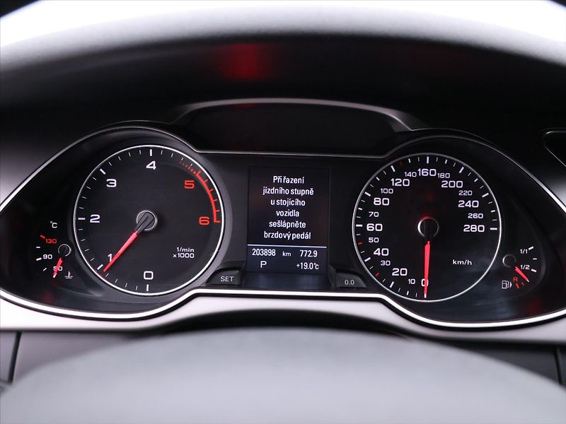 Audi A4 3,0 TDI 180kW Aut. quattro - fotka 14 z 30