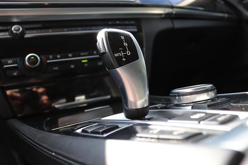 BMW Řada 7 730D XDRIVE F01 190kW - fotka 48 z 48