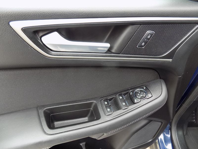 Ford Galaxy 2,0 TDCI 132 KW NAVI 7 MÍST - fotka 41 z 50