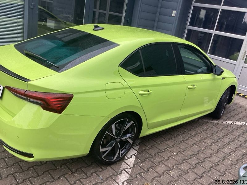 Škoda Octavia Sportline 1,5 TSI m-HEV 110kW - fotka 4 z 6