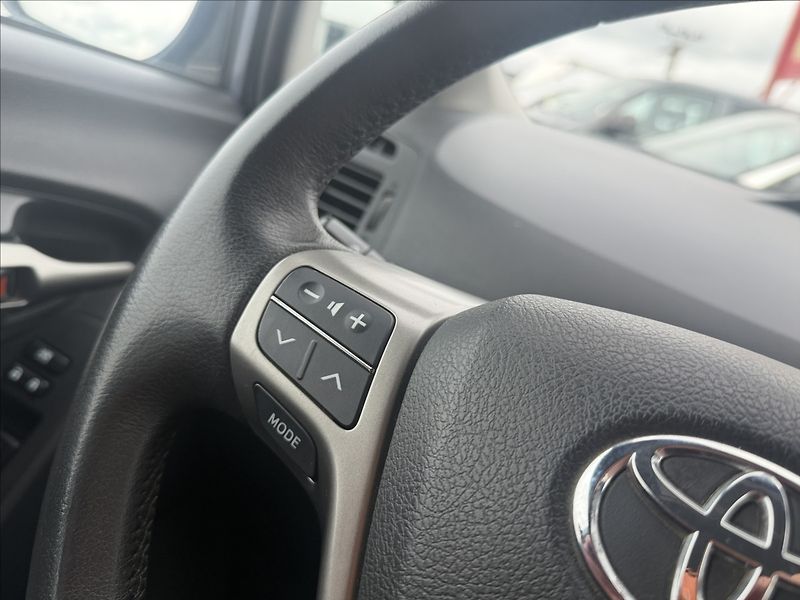 Toyota Verso 2,0 D-4D 93kW DIGIKLIMA 6KVALT - fotka 15 z 26