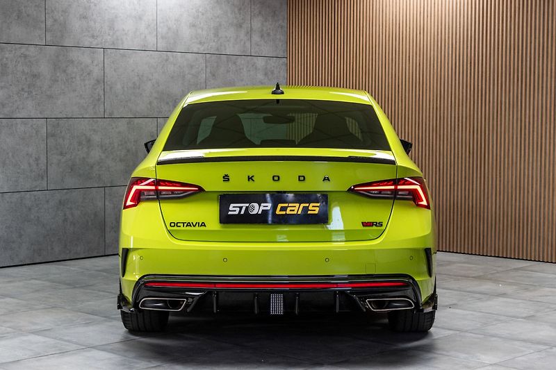 Škoda Octavia RS 2.0 TSI 225kW 2xKOLA*DPH*ČR - fotka 6 z 44