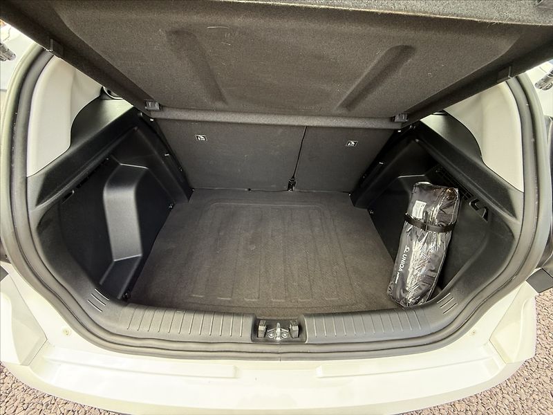 Hyundai Bayon 1,2 CVVT 58kW Wave Winter - fotka 20 z 23