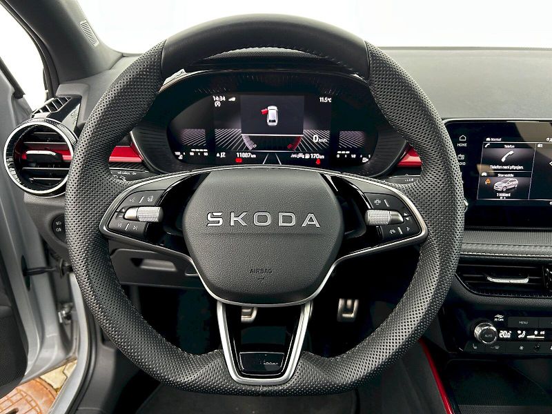 Škoda Fabia (2025) 1.0 TSI 85kW MP6 Monte Carlo - fotka 7 z 35
