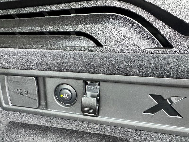 BMW X5 (2024) xDrive30d M SPORT PAKET - fotka 9 z 28