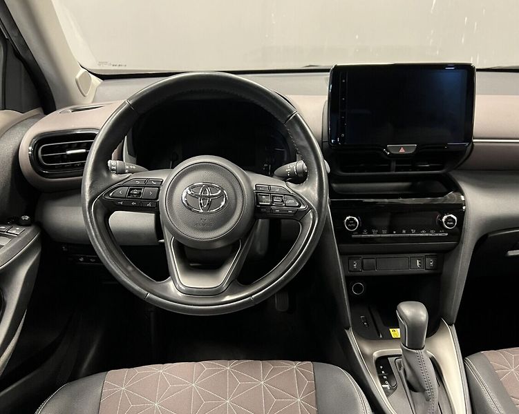 Toyota Yaris Cross EXECUTIVE - fotka 5 z 18