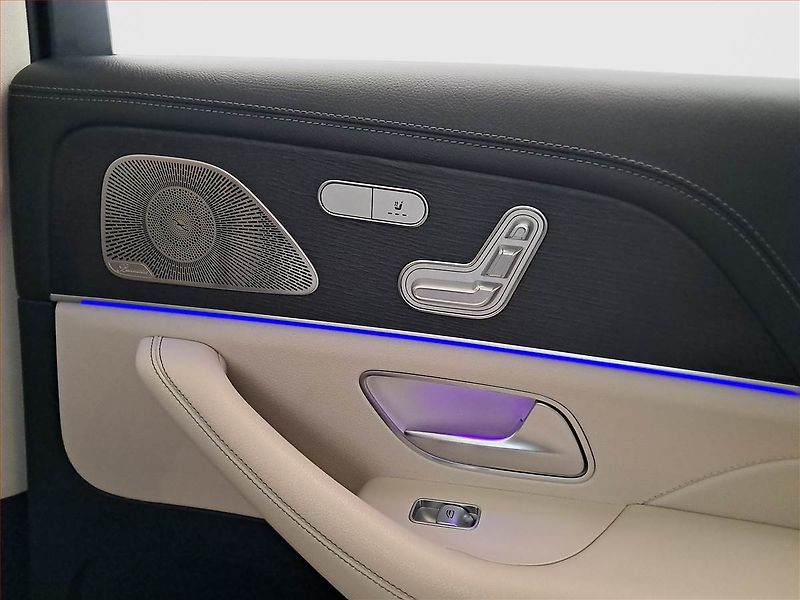 Mercedes-Benz GLS (2022) 450 4MATIC - fotka 20 z 27