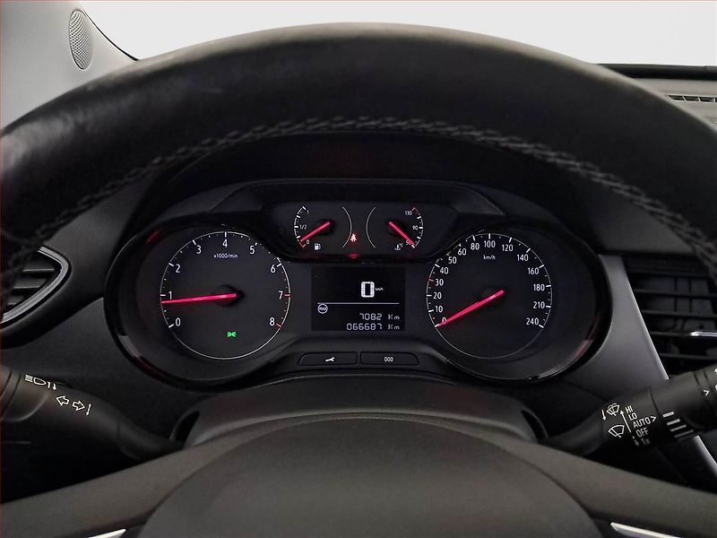 Opel Crossland X (2019) 1.2 Turbo, Serv.kniha - fotka 11 z 17