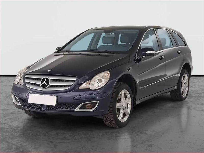 Mercedes-Benz Třídy R (2007) R 320 CDI , 4X4, Automat - fotka 2 z 21