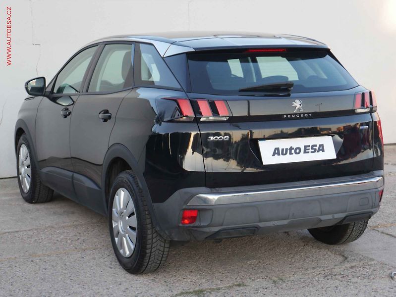 Peugeot 3008 (2016) 1.2 PT, Navigace - fotka 4 z 15