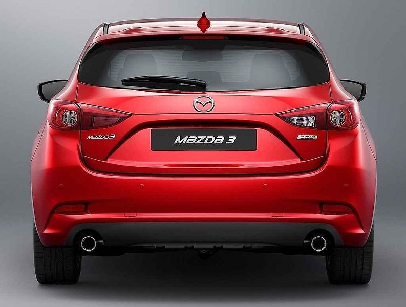 Mazda CX-9.
