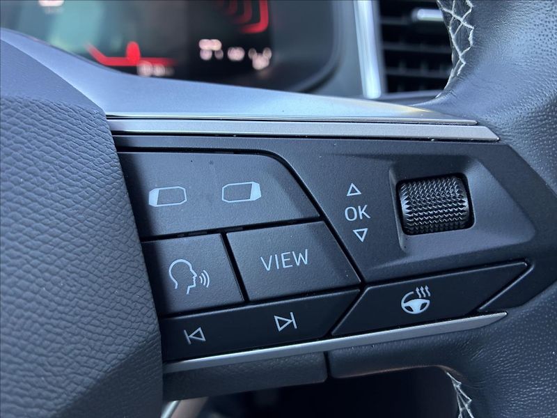 Seat Ateca 2,0 TDI TAŽNÉ,KAMERA,KŮŽE - fotka 19 z 35