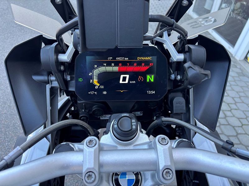 BMW (2021) R 1250 GS - fotka 7 z 13