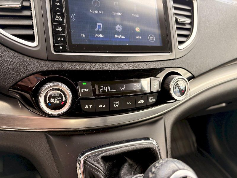 Honda CR-V (2018) DTEC 118 kW Elegance Plus 4WD - fotka 17 z 27
