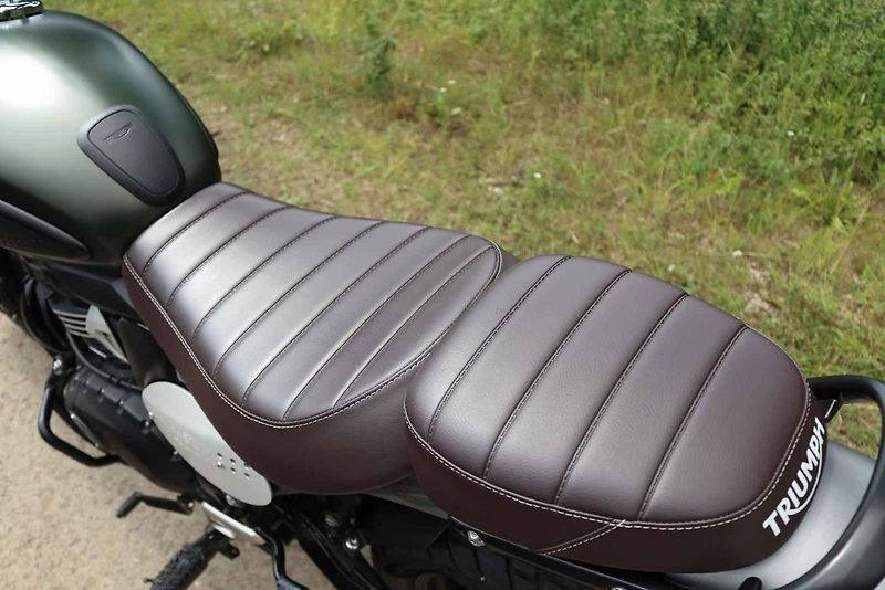 Čtyřstovky Scrambler X a Speed otevírají dveře ke značce Triumph mladým či začínajícím jezdcům.