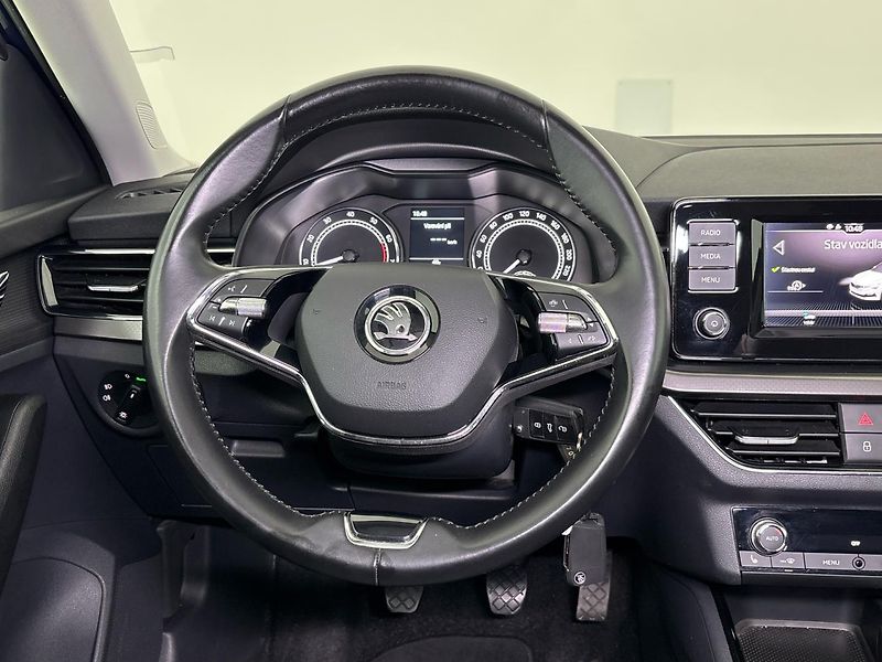 Škoda Scala Ambition - fotka 18 z 27