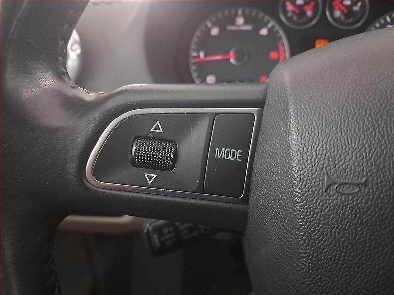 Audi A3 (2011) 1.6 TDI, Serv.kniha, Tempomat - fotka 15 z 17