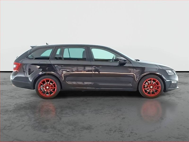 Škoda Octavia (2017) RS 2.0 TDI 4x4 DSG, 4X4 - fotka 6 z 23