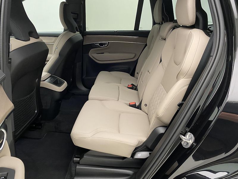 Volvo XC90 B5 AWD BRIGHT PLUS REZERVACE - fotka 5 z 64